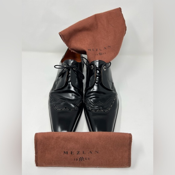 MEZLAN Classic Cap/Wing tip Dress shoes, 10 M, Black - Picture 9 of 10